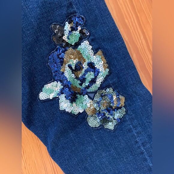 Pilcro Jeans - Picture 7 of 13